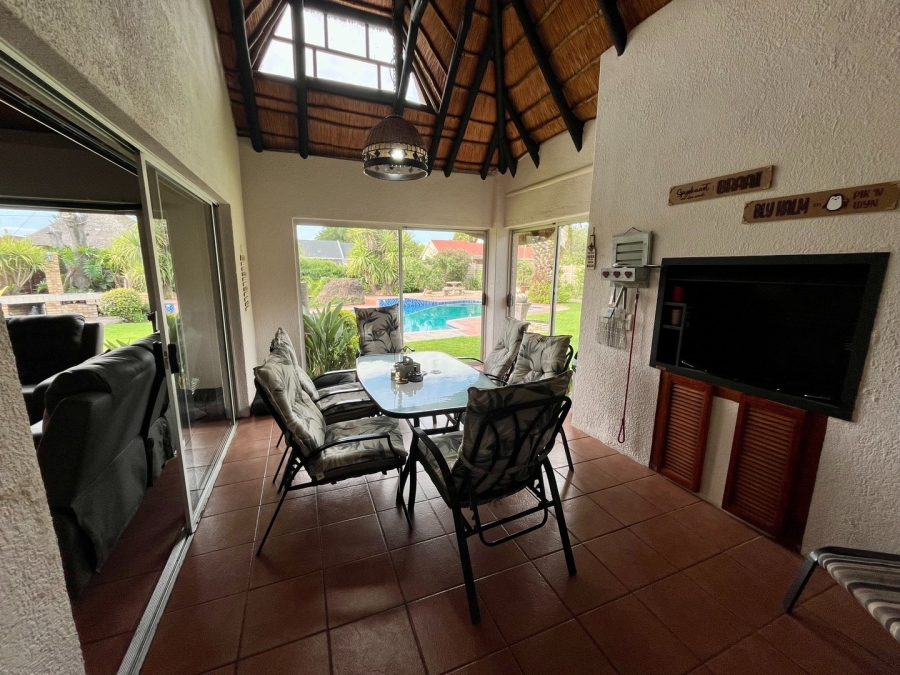 3 Bedroom Property for Sale in La Hoff North West